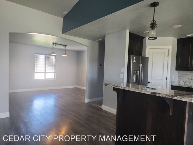 Foto del edificio - 3 br, 2 bath House - 1793 N 2975 W
