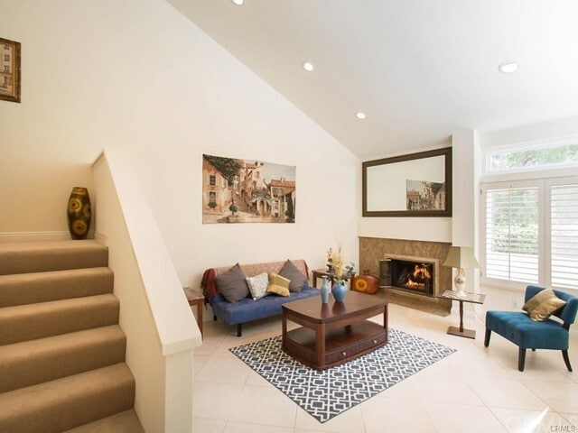 Foto del edificio - 25 Stanford Ct