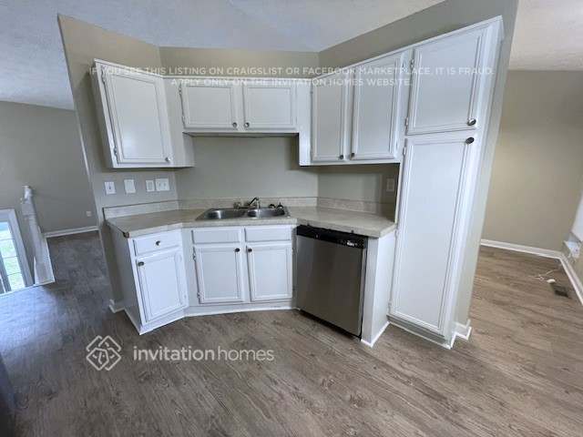 Building Photo - 1355 Ling Dr