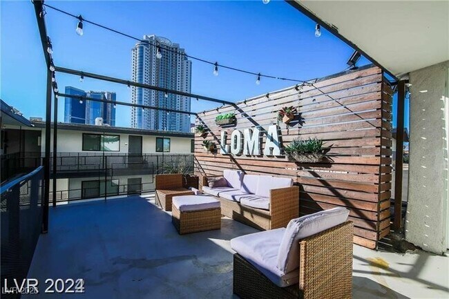 Foto del edificio - 2201 Fairfield Ave