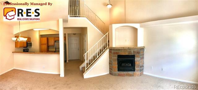 Building Photo - 1385 S Chambers Rd
