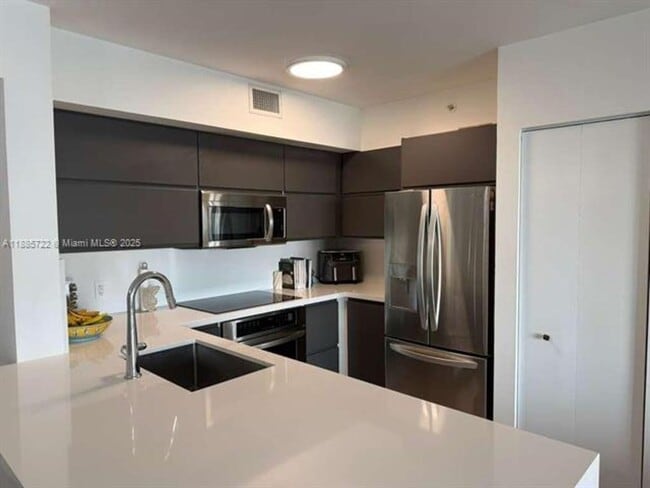 Photo - 1155 Brickell Bay Dr Apartment