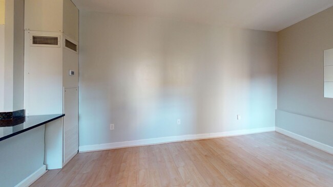 Foto del edificio - Capitol Hill Studio Apartment for Rent! Av...