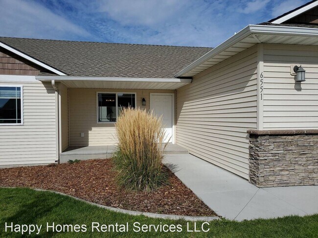 Building Photo - 3 br, 2 bath House - 6551 W. Covenant St.