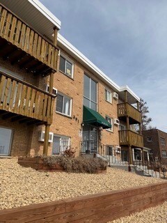 Foto del edificio - 391 Grand Ave