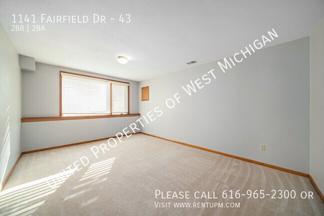 Foto del edificio - 1141 Fairfield Dr