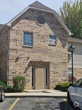 Building Photo - 1548 W Sand Bar Ct