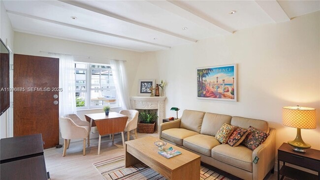 Building Photo - 439 15th St