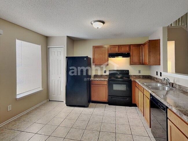Foto del edificio - 3011 Earlswood Ln