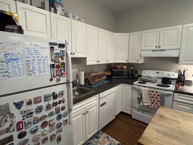 Foto del edificio - 31 Stearns Rd