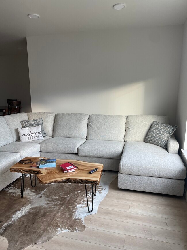 2221 Willow Dr Unit 99, Livingston, MT 59047 Condo for Rent in