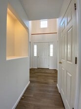 Building Photo - 113 Redspire Blvd