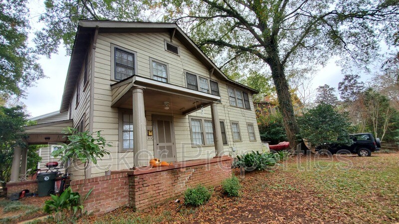 Foto principal - 1701 3rd St