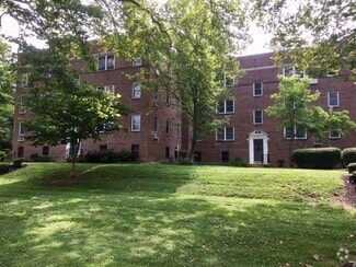 Building Photo - Buchanan Court