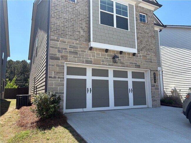 Building Photo - 5200 Fox Den Rd