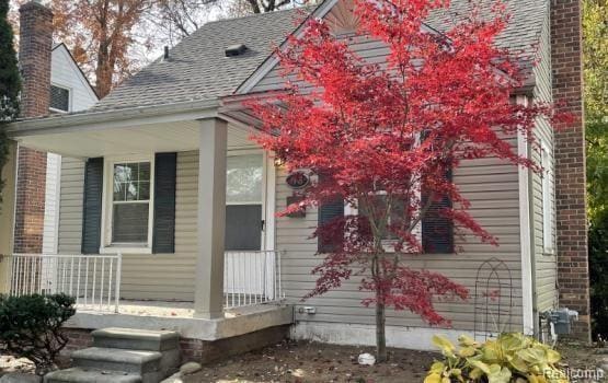 Foto principal - 1045 Grove Ave
