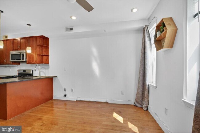 Foto del edificio - 1304 S Fairhill St