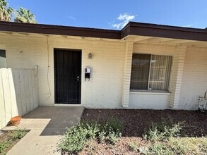 Building Photo - 5315 W Thomas Rd
