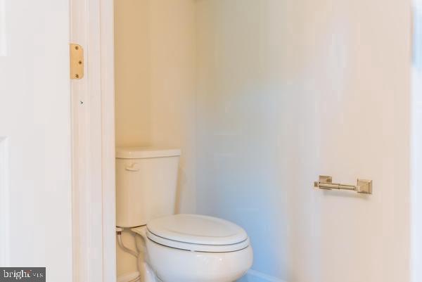 Building Photo - 13807 Westerlo Ct