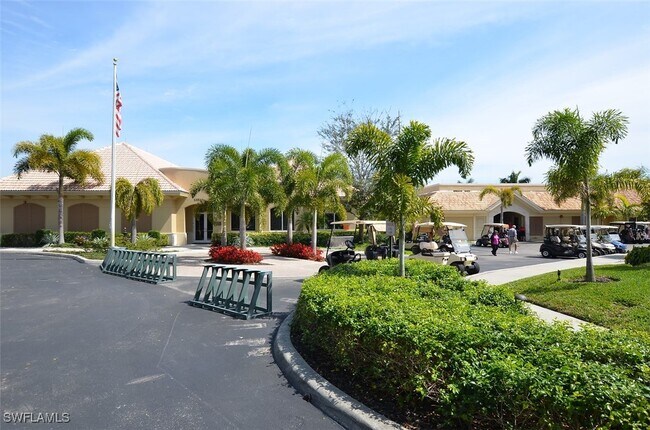 Foto del edificio - 13080 Bridgeford Ave