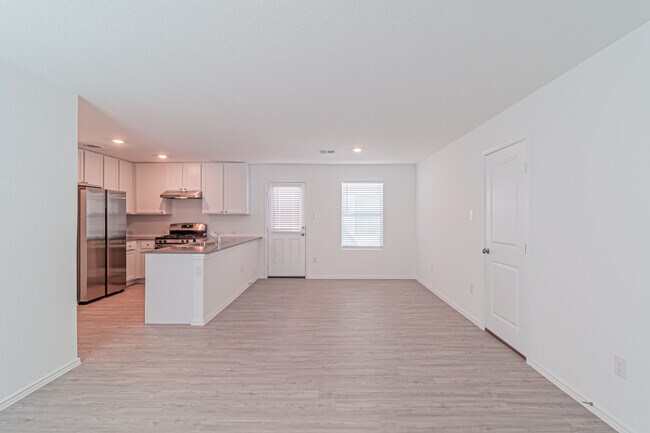 Building Photo - 7703 Chancery Gate