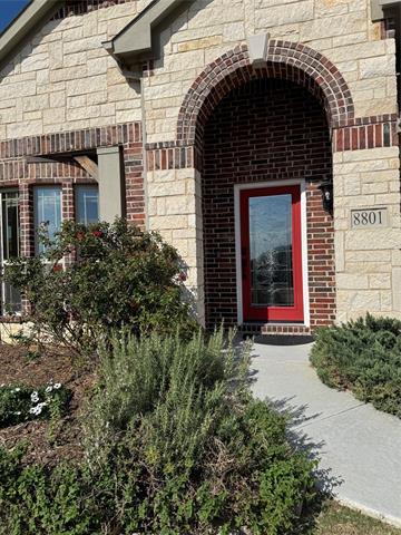 Foto del edificio - 8801 Cassidy Ln