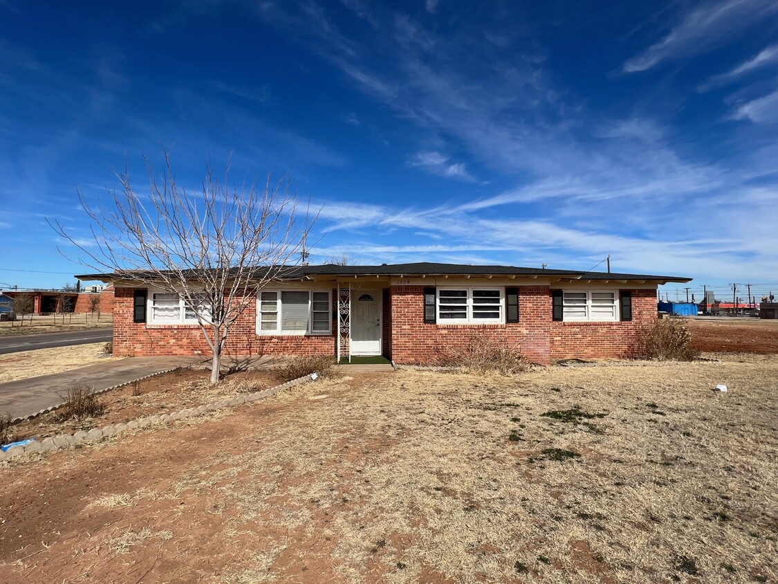 Foto principal - 2604 W Ohio Ave