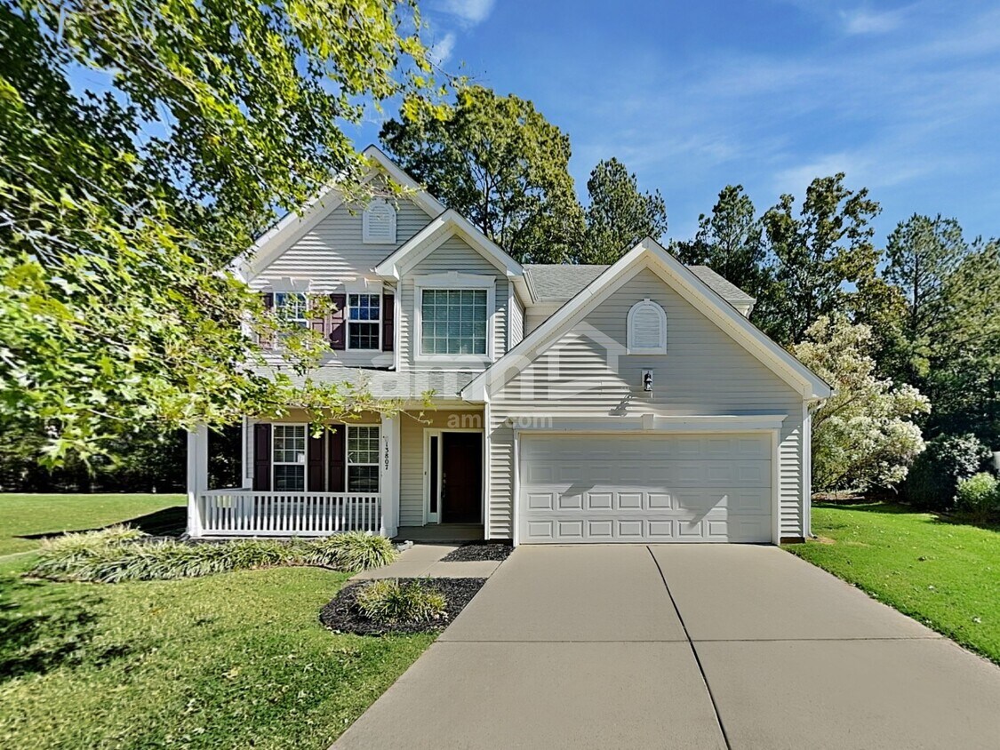 Primary Photo - 13807 Millers Creek Ln