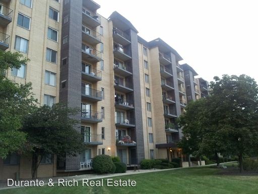 Primary Photo - 5400 Walnut Ave