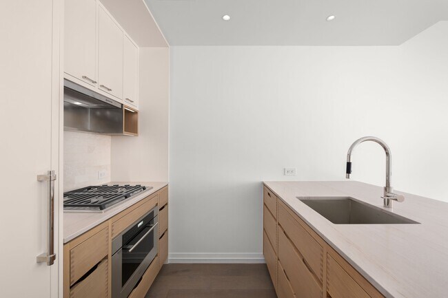 Foto del edificio - 250 W 96th St