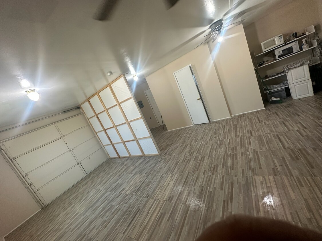 Foto principal - 327 Adeline St