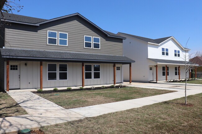 Exterior de la casa - 5827 Grayson St