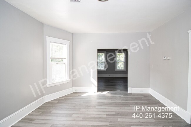 Building Photo - Chic 2-Bedroom Rental in Garden Valley, Cl...