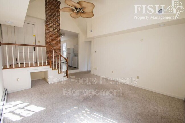Foto del edificio - 829 W 4th St