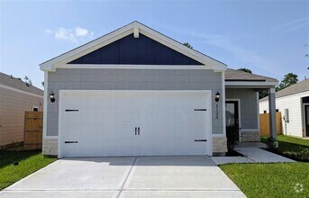 Building Photo - 8120 Sunberry Shadow Dr