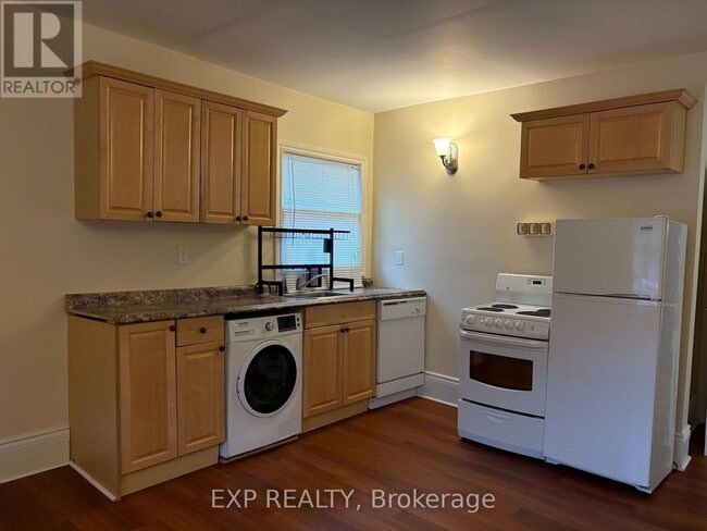 Photo du bâtiment - 567 Pearson St