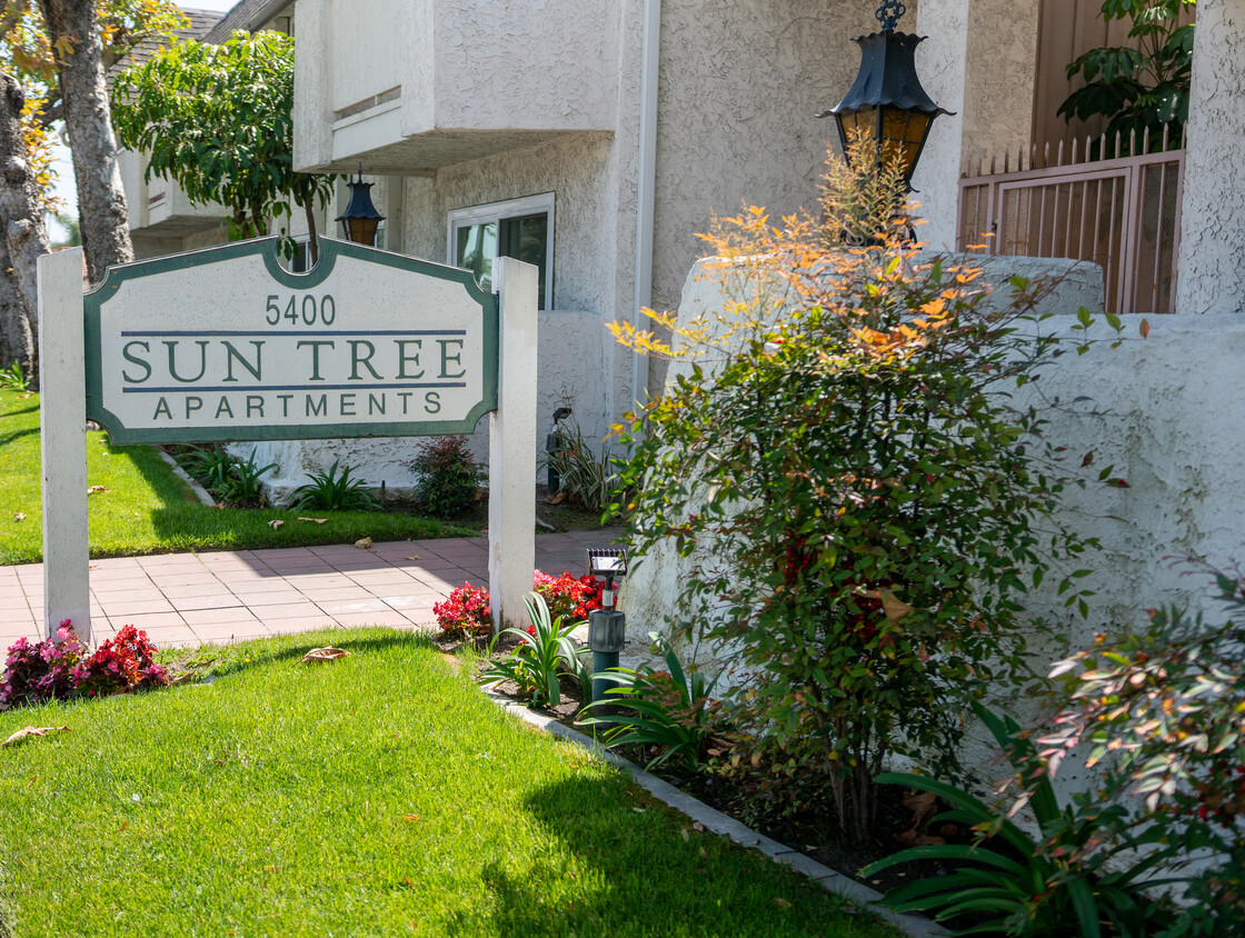 Entrada principal - Suntree East Apartments