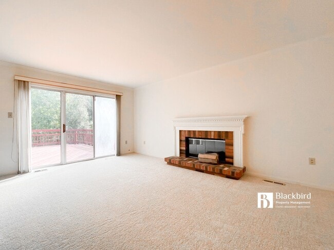 Building Photo - 15412 Overlea Ct