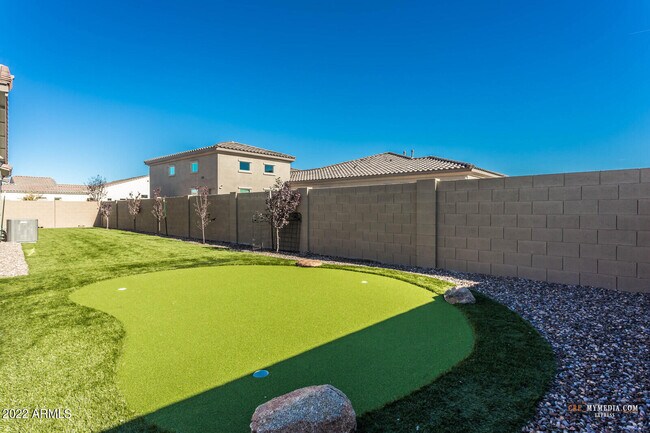 Building Photo - 9193 W Country Club Trail