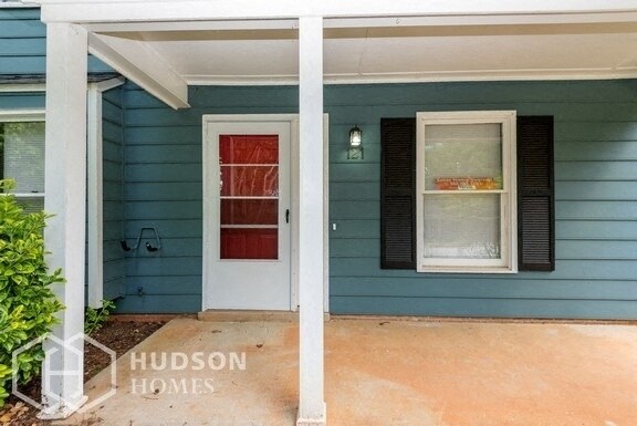 Building Photo - NOW AVAILABLE! - 121 Manchester Dr, Mauldi...