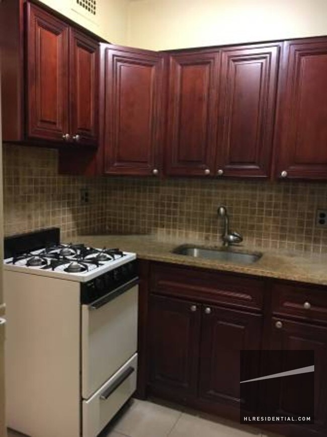 Foto del edificio - 6506 163rd St