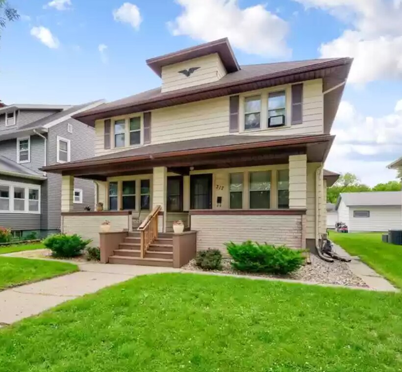 317 Belgrade Ave, North Mankato, MN 56003 House Rental in North