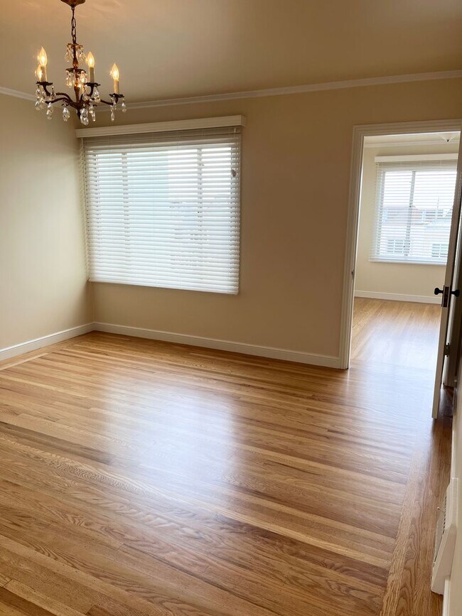 Foto del edificio - Single Family Home in Great Location!
