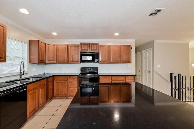 Building Photo - 1324 Bob Cat Ct