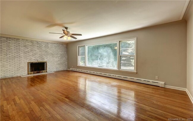 Building Photo - 32 Koger Rd