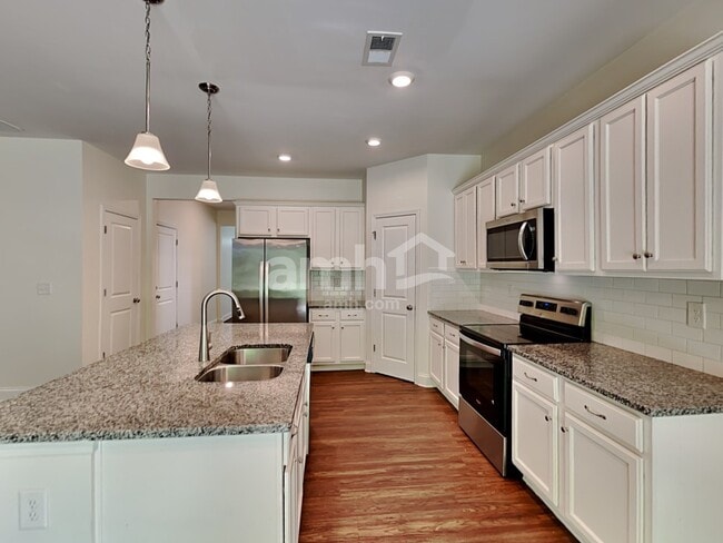 Building Photo - 2442 Napa Valley Dr