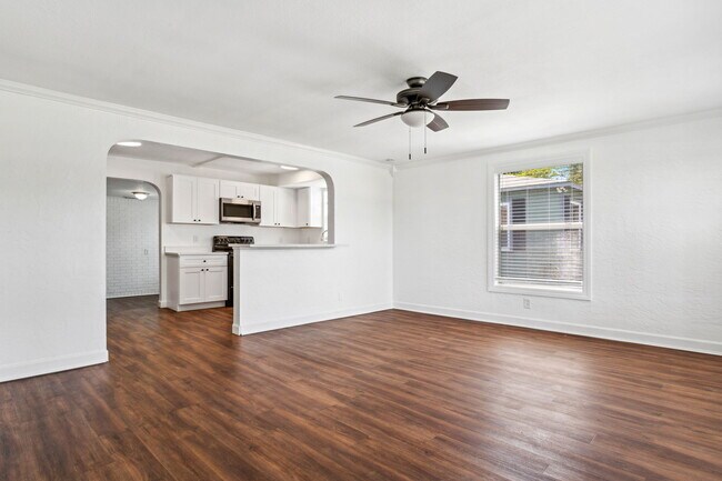 Foto del edificio - 4636 Fairfield Ave S