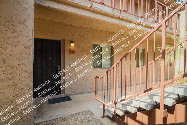 Foto del edificio - 4354 N 82nd St