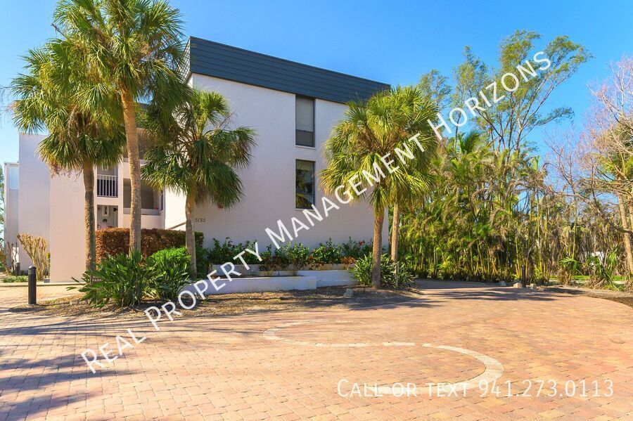 Primary Photo - Gulf of Mexico Drive, Longboat Key