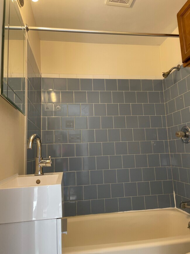 Foto del edificio - 371 Main St